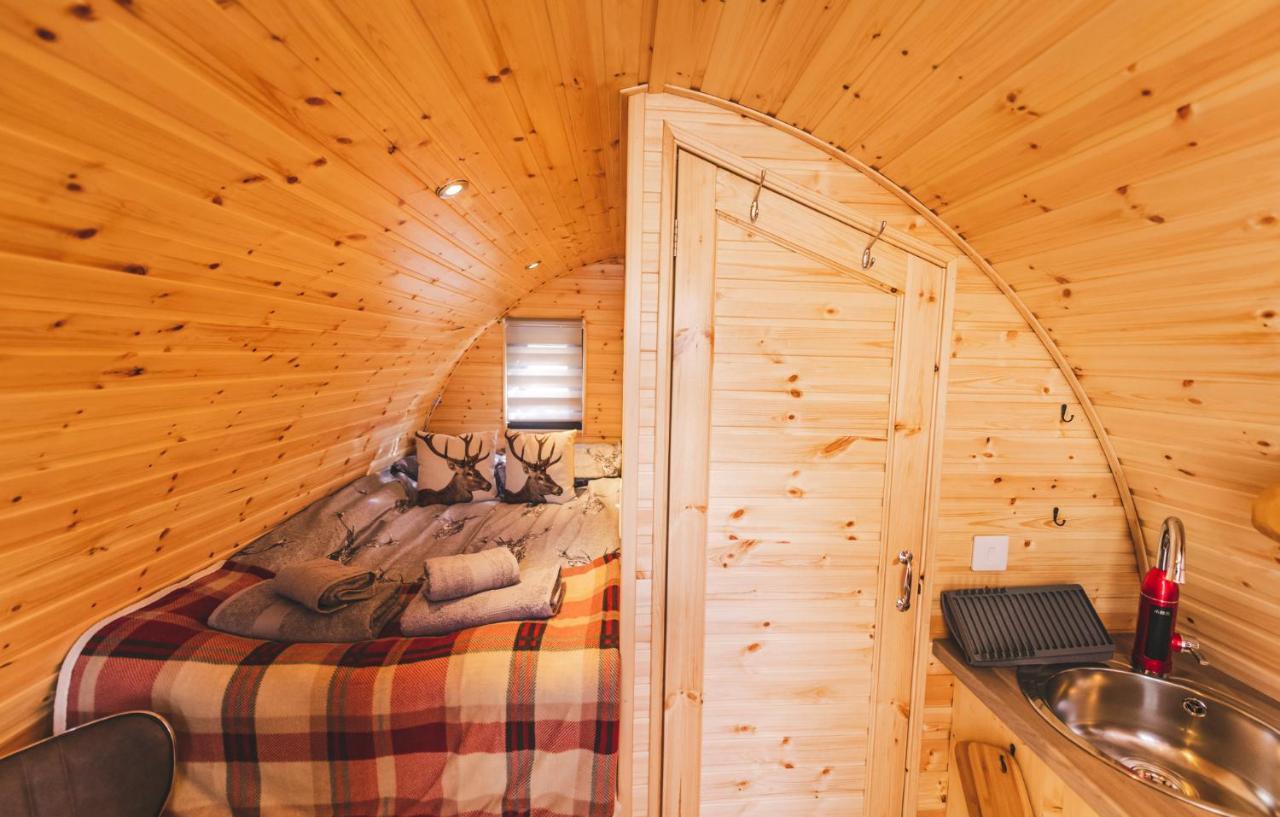 Highland & Transylvania Glamping Pods Roybridge Εξωτερικό φωτογραφία